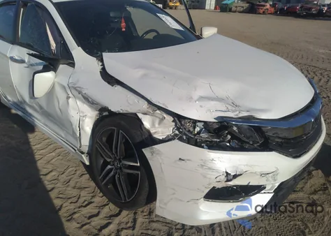 2017 Honda Accord Sport из США, поврежденный, VIN 1HGCR2F58HA301513